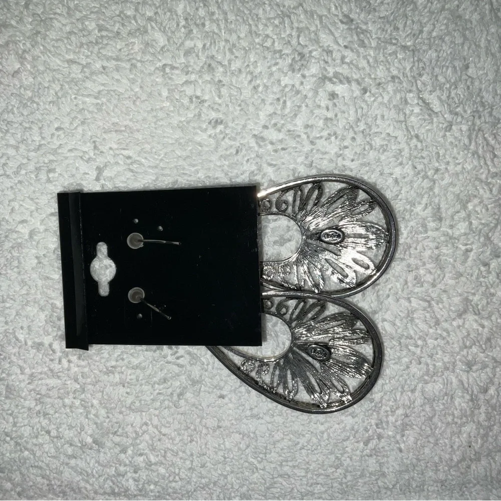 Earrings, premier Designs Rumba silver plated fashion earrings - Picture 4 of 8